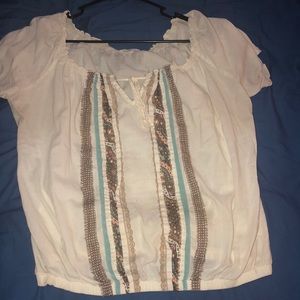 Size large Maurice’s top